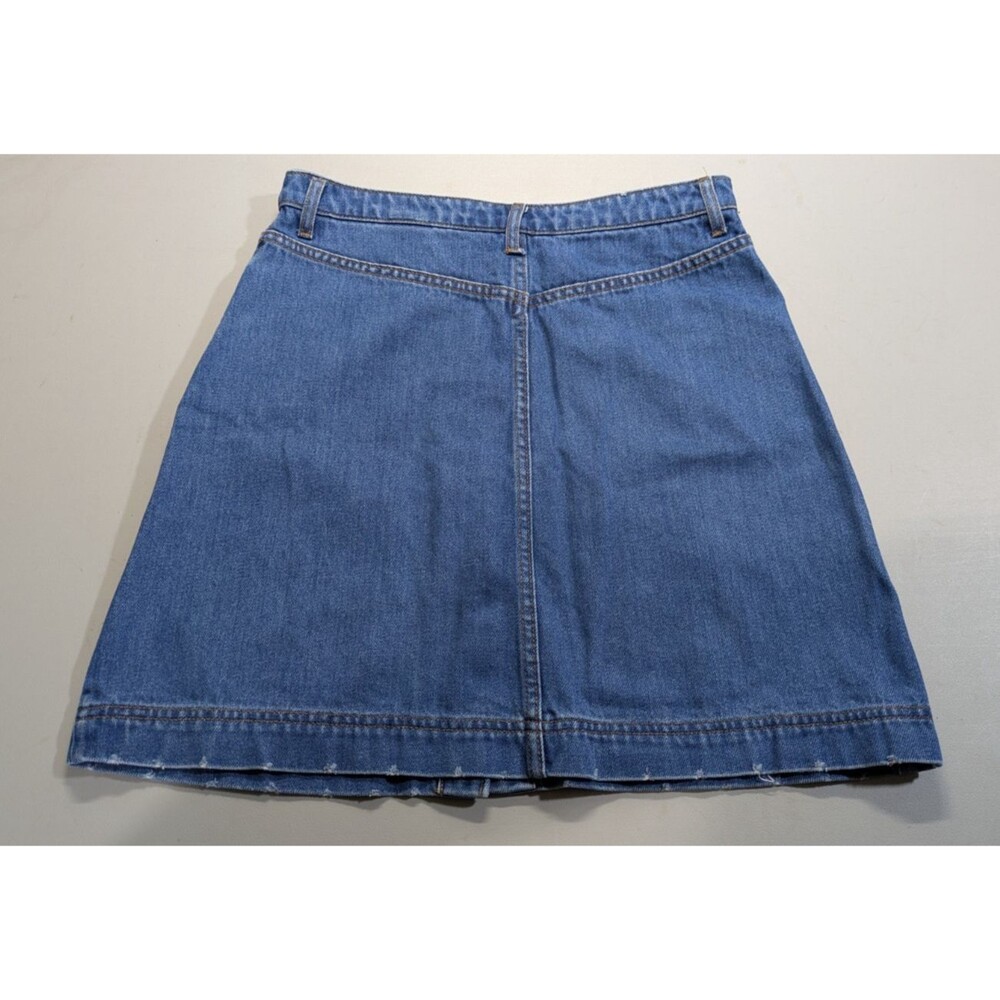 H&M Women's Blue Denim Mini Skirt Button Front Raw Hem Size 8 Casual Cowgirl - Picture 2 of 6
